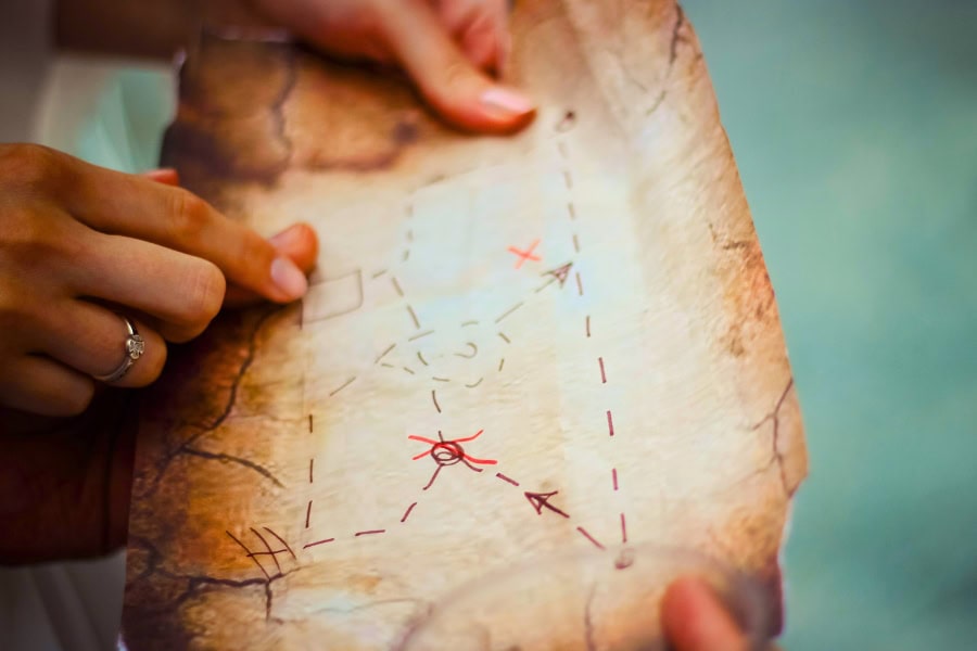 אוצר סמוי, שיר מאת: שרה סגל־כץ | Hidden Treasure - A poem - Sarah Segal-Katz