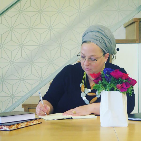 Rabbanit Sarah Segal-Katz הרבנית שרה סגל־כץ